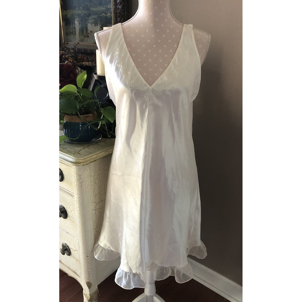 VTG Inner Most SEARS Nightgown Silk Ivory Lace Embroidered Ruffle Women's Large